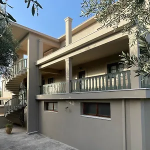 Διαμέρισμα Agrilia Maison, Ραζάτα