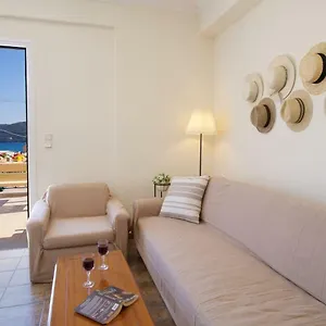 Σπίτι διακοπών House Of Hats - Next To The Coast -, Καραβόμυλος